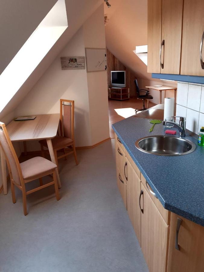 Ferienwohnung van den Berg Rees Buitenkant foto